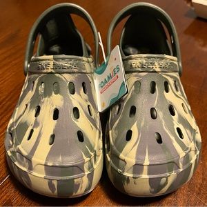 BNWT BOYS SKECHERS CAMO SHOES